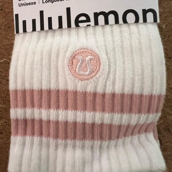 lululemon athletica White and Pink Peach Crew Socks Size Large WHT/PKHZ - Picture 5 of 5